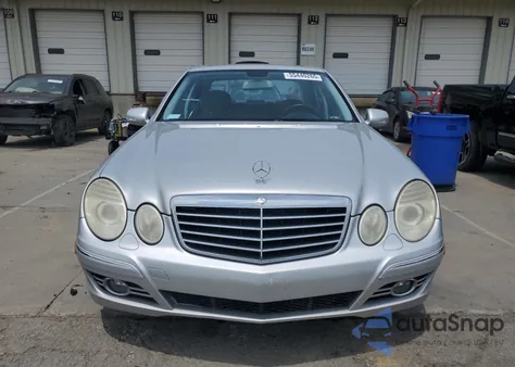 2007 Mercedes-Benz E 350 z USA, uszkodzony, nr VIN WDBUF56X47B131205